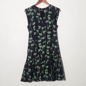 Charlotte Brody Cap Sleeve Fit & Flare Style Floral Dress size Medium